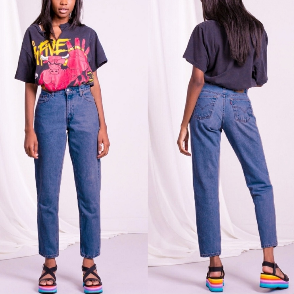 Levi’s 550‎ Relaxed Fit Cropped Medium Wash Denim Jeans Size 26